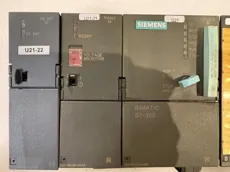 SIEMENS - SIEMENS SIMATIC S7 -300 PLC Controller