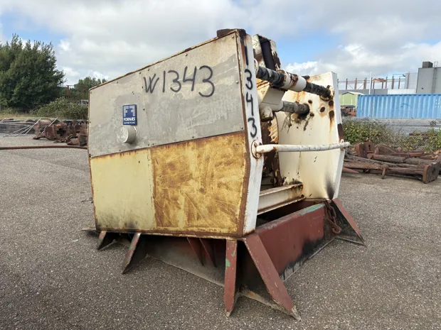 Image 5 of 7 - Trawl winch
