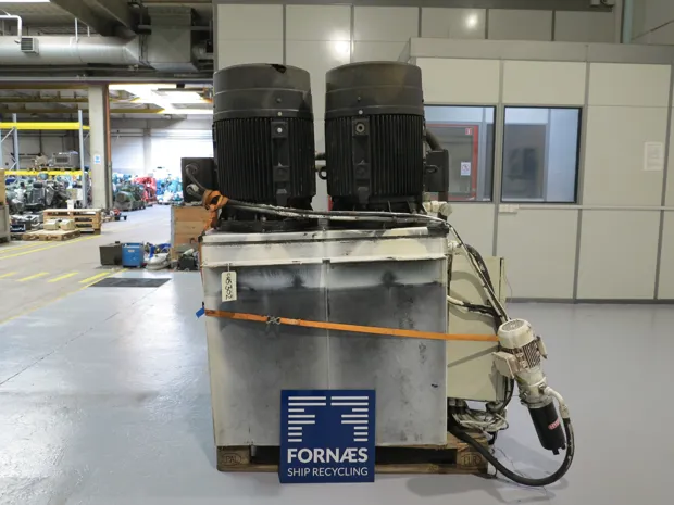 Image 3 of 7 - HS302