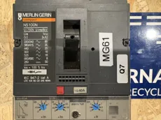 Merlin Gerin -  Compact