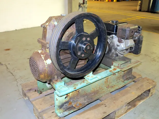 Image 2 of 6 - Briggs & Stratton - 115432