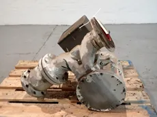 D491