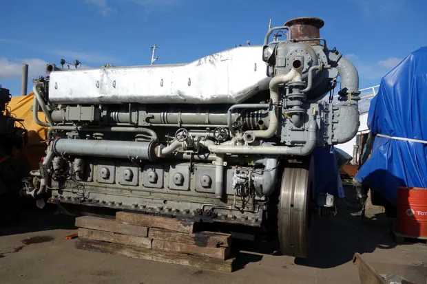 Image 1 of 6 - MaK - 8Mu 452 AK