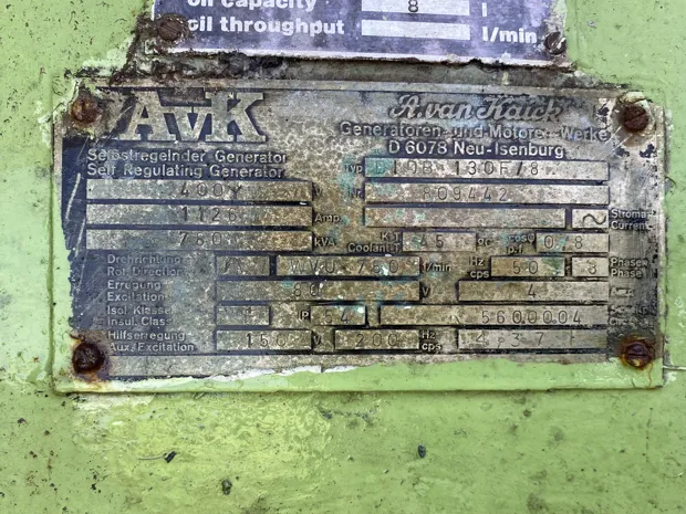 Image 8 of 8 - B&W Holeby