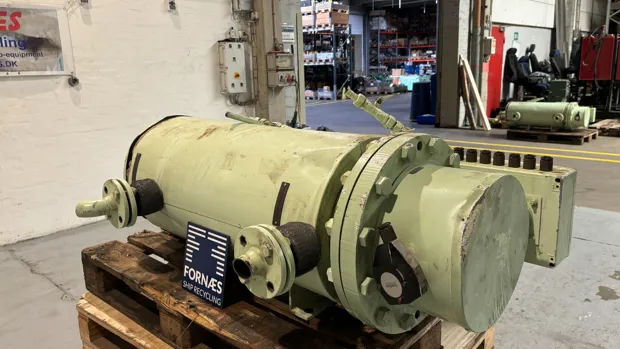 Image 6 of 7 - Aalborg industries - Vesta EH30