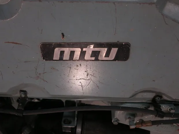 Image 8 of 9 - Detroit/MTU - S60 Marine