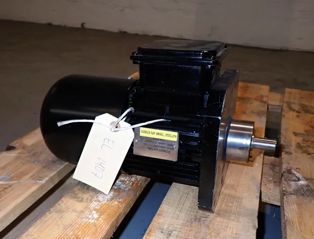 Image 2 of 3 - FC80B2