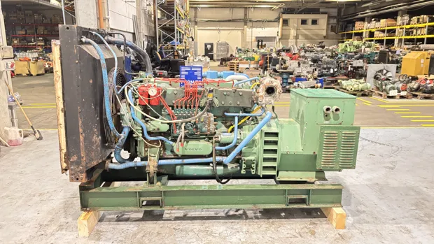 Image 4 of 14 - Volvo Penta