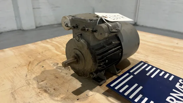 Image 3 of 8 - Lönne  - HUD 0708/1098008-046-3