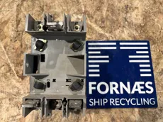 Merlin Gerin - Compact