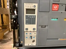 Merlin Gerin - Masterpact