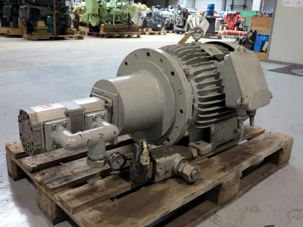 Image 2 of 5 - HP925