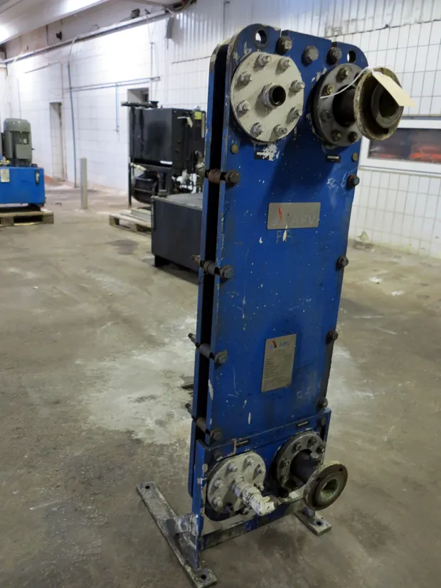 Image 1 of 3 - APV - N35