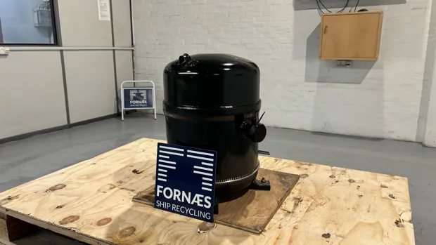 Image 5 of 8 - Bristol - H2BG094DBEE