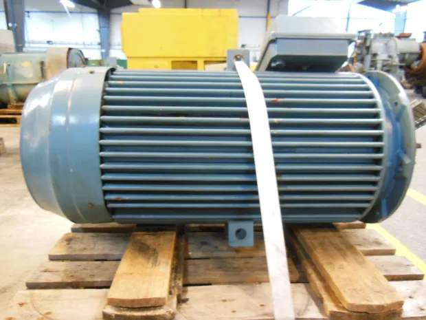 Image 1 of 3 - ABB - M2CA 280 MC4B5