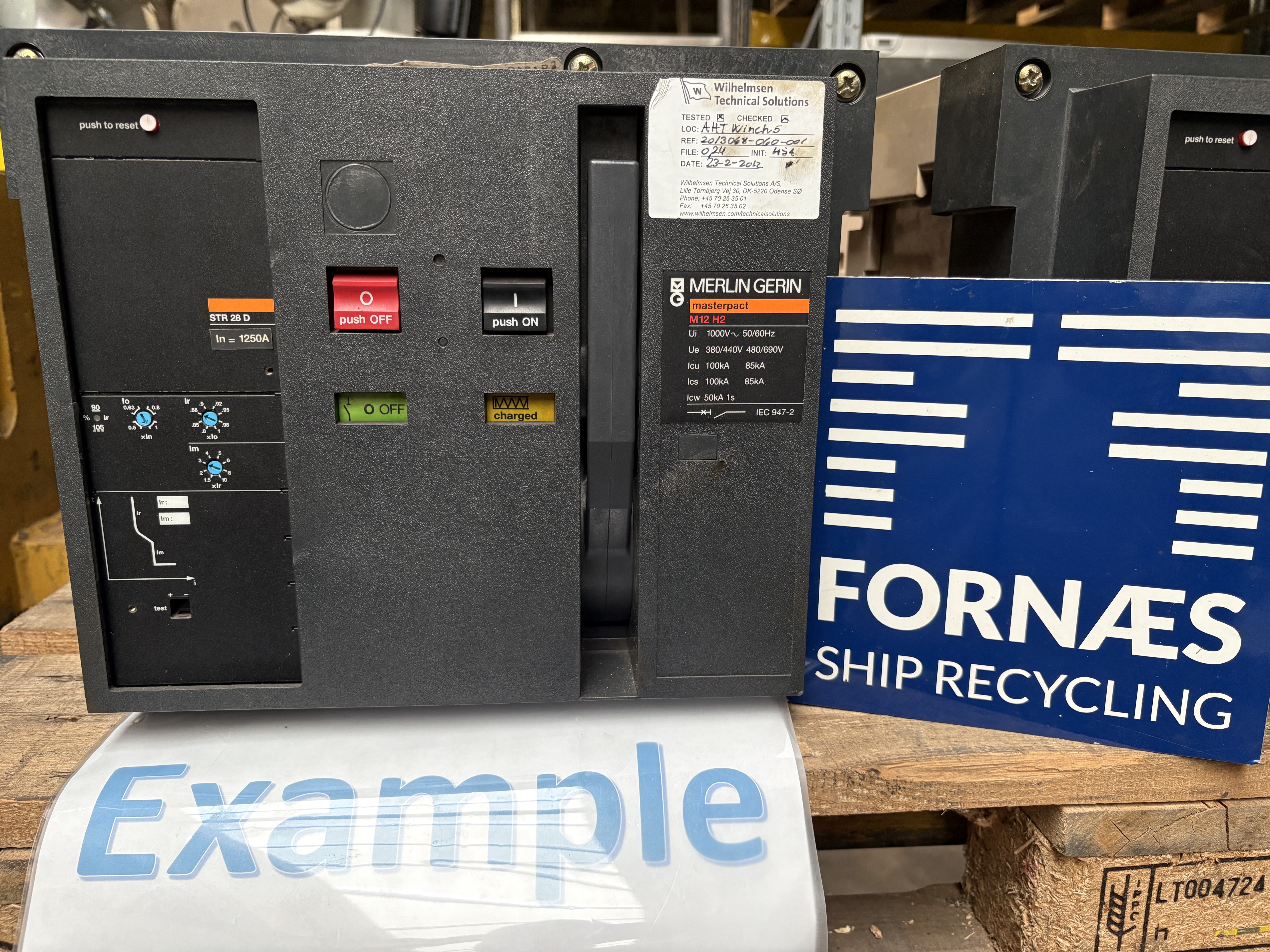 MERLIN GERIN  - M12H2