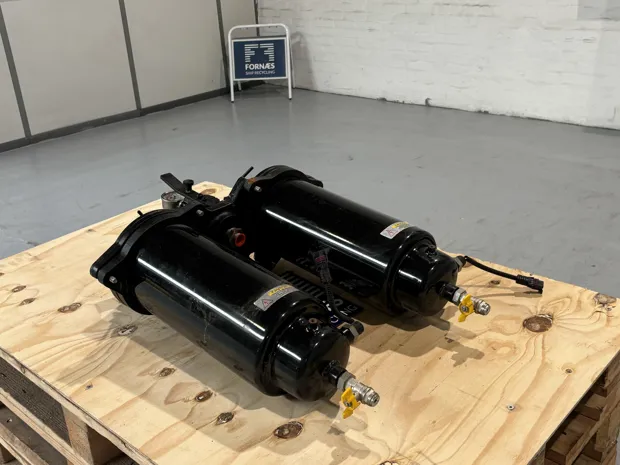 Image 7 of 9 - Parker - DFBO1410FSVAFMD30S01