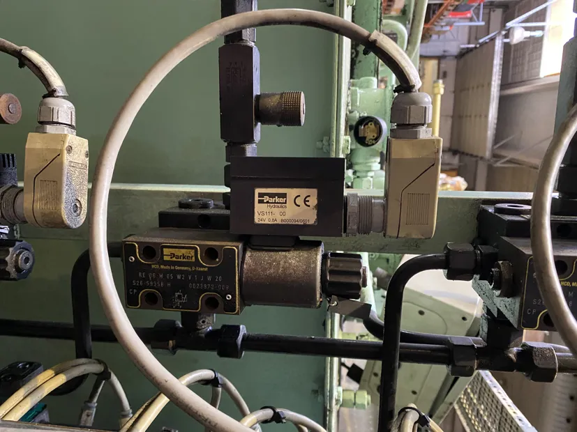 Image 4 of 8 - HS298