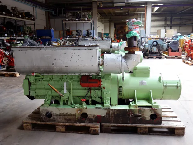 Image 2 of 4 - Deutz