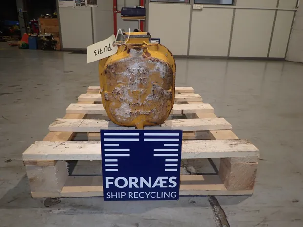 Image 3 of 5 - Desmi - SA25, No plate