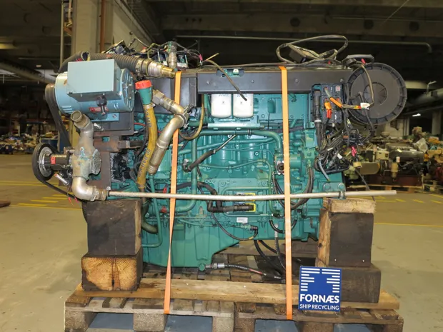 Image 3 of 6 - Volvo Penta - D13B-N MH - FE