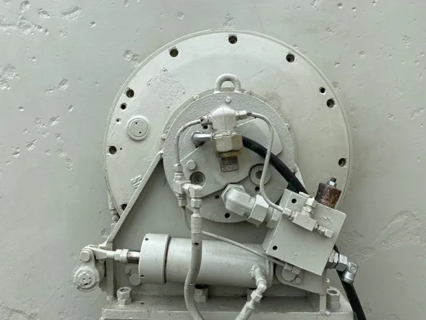 Image 6 of 8 - ND384