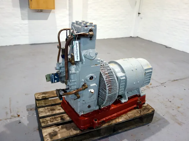 Image 1 of 6 - Hamworthy - 2SF3