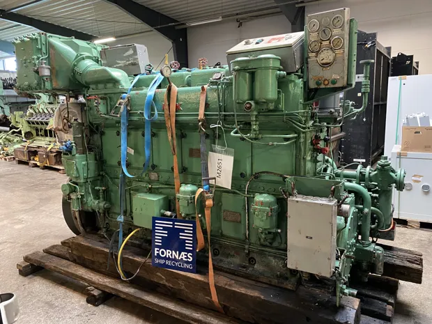 Image 1 of 9 - MaK - 6M 332