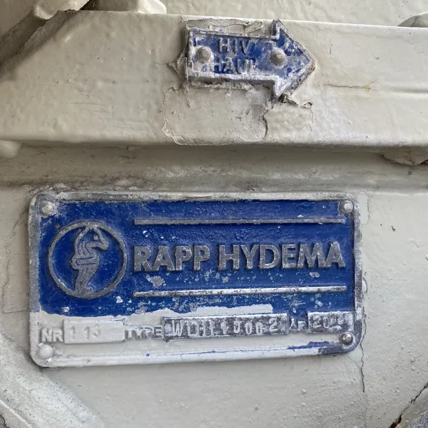 Image 9 of 9 - Trawl winch