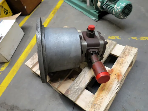 Image 2 of 3 - HP838