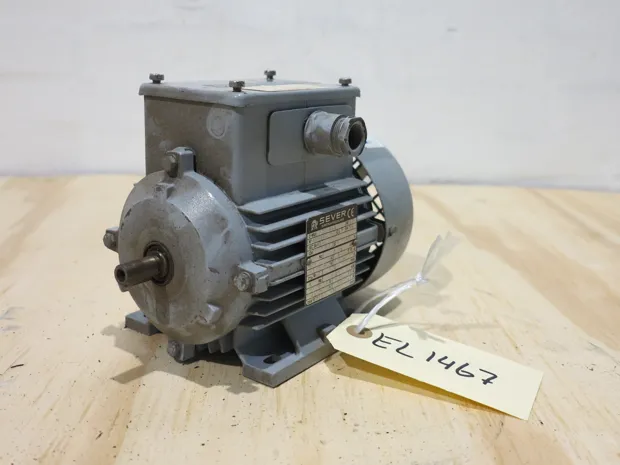 Image 1 of 3 - Server - 1ZK63 A2