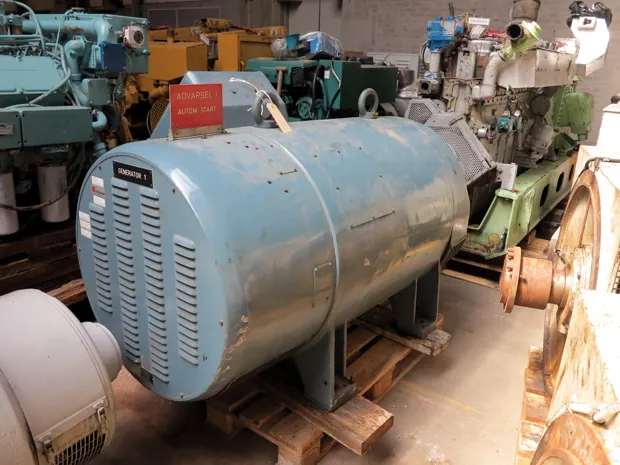 Image 2 of 4 - AVK - DIB 110 gb/4D