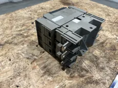 Merlin Gerin - Compact