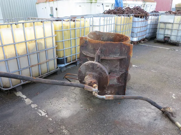 Image 2 of 4 - No plate