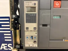 Merlin Gerin -  Masterpact