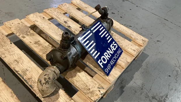 Image 3 of 5 - Bowman - EC140