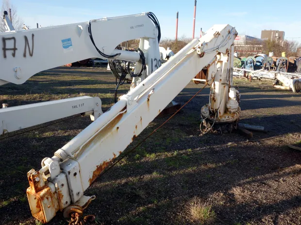 Image 1 of 5 - Ligeud 4,5 m. med 3 udskud