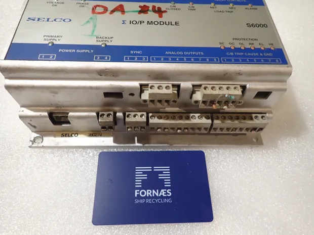 Image 2 of 4 - SELCO S6000 - S6000.0010