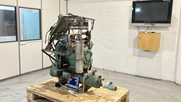 Image 5 of 8 - Bitzer - (no plate)