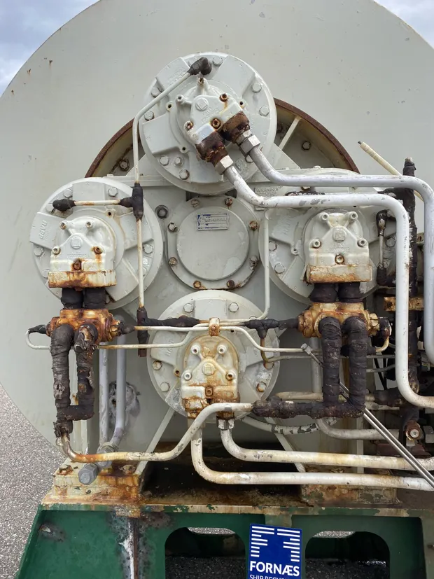 Image 5 of 6 - ND377