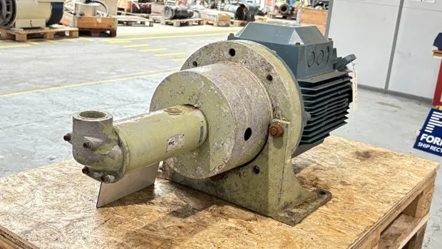 Image 4 of 10 - IMO - E4 038K1 LRBE