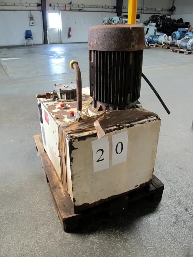 Image 2 of 11 - HS20