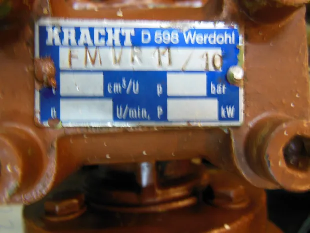 Image 2 of 3 - HP235