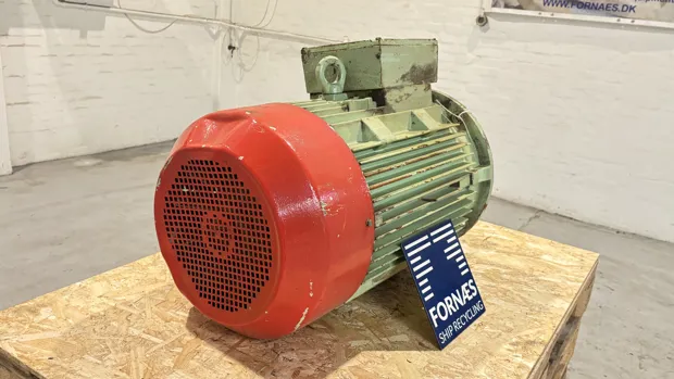 Image 7 of 8 - Lönne - VC200LK04