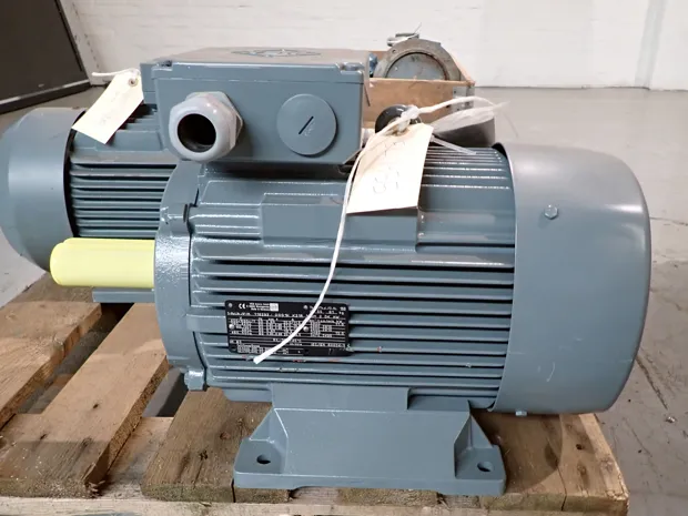 Image 1 of 3 - VEM - K21R 160 M2 DK HW