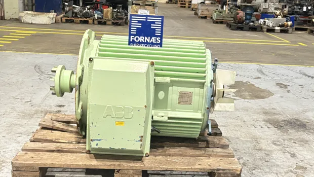 Image 5 of 7 - ABB - M2CA 315SMA 4/6V1