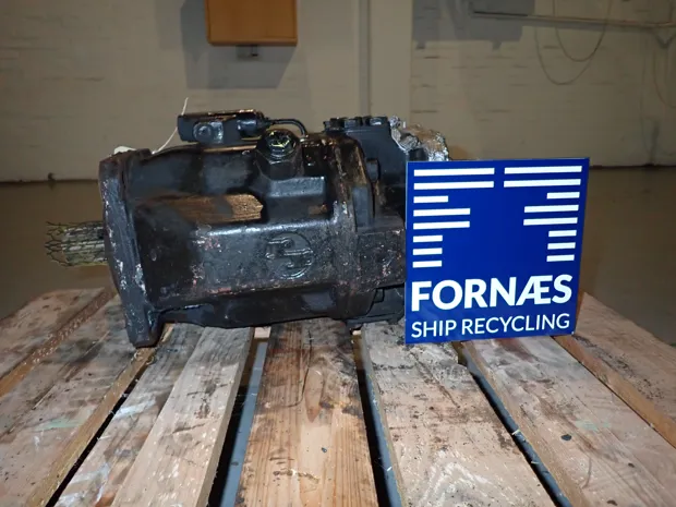 Image 5 of 6 - HP950