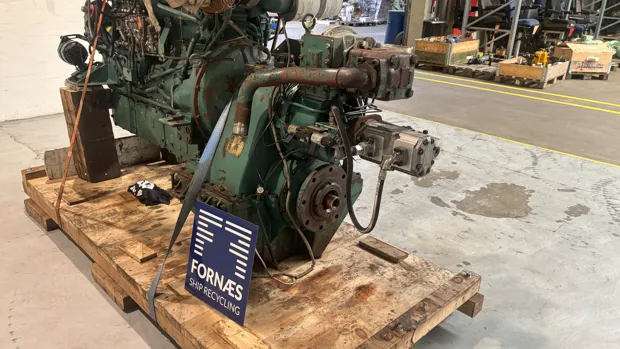 Image 3 of 5 - Hundested - CPG32