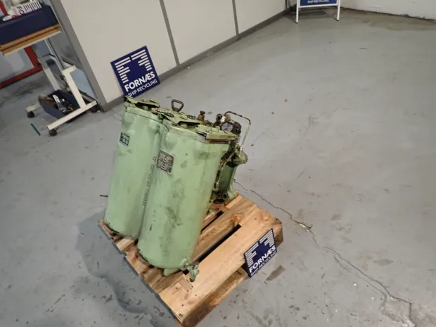 Image 7 of 10 - MaK - M 32 C