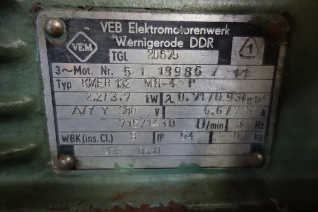 Image 2 of 2 - VEM - KMER 132M8-4P